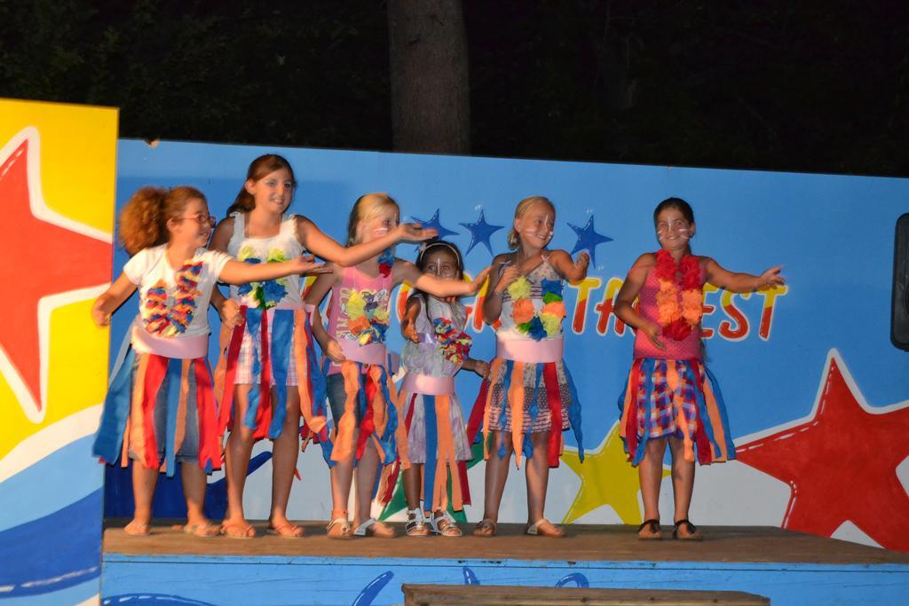Camping Villaggio Italgest SantʼArcangelo Exterior foto
